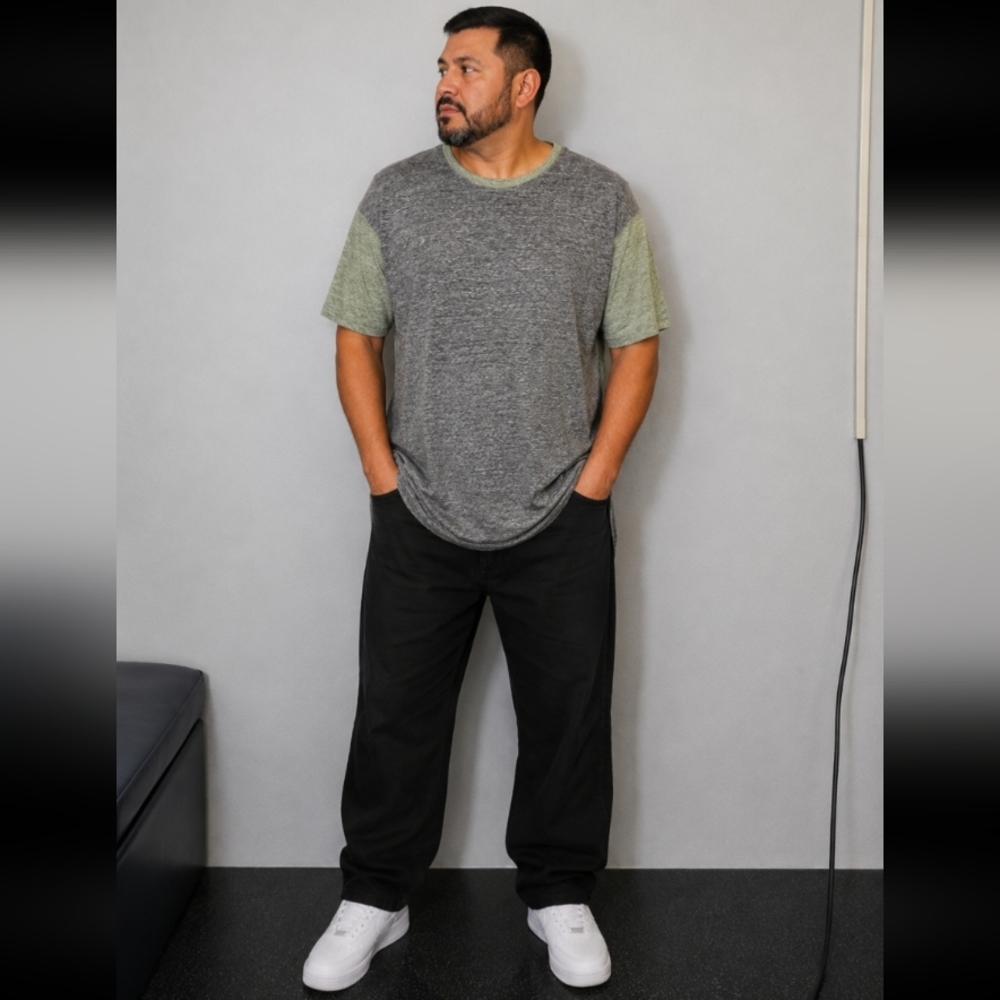 LULAROE Large Men’s Patrick Heathered Stretchy High Low Shirt